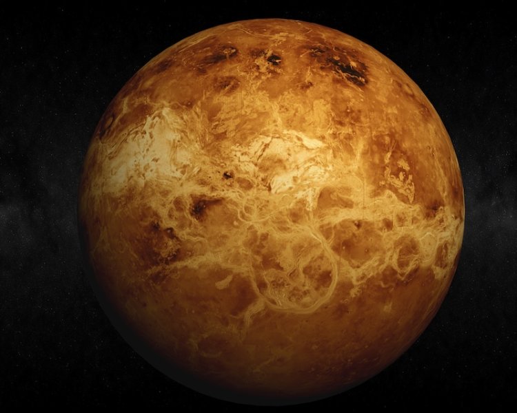 Ученые обнаружили, что вулканы на Венере все еще активны
